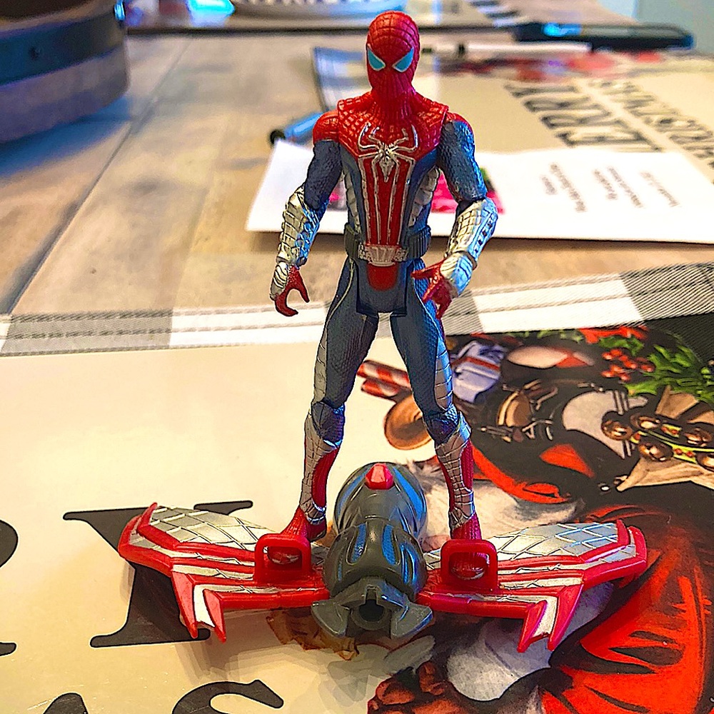 spider man with glider